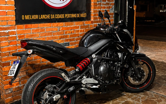 imagem-https://www.socarrao.com.br/sc-vehicle-images-prod/3001350/1785709980076-NTgzODQ1RTQtRDgxQi00NkM2LUJENkMtQUZCRTdEQzk5NDA2LnBuZw.png
