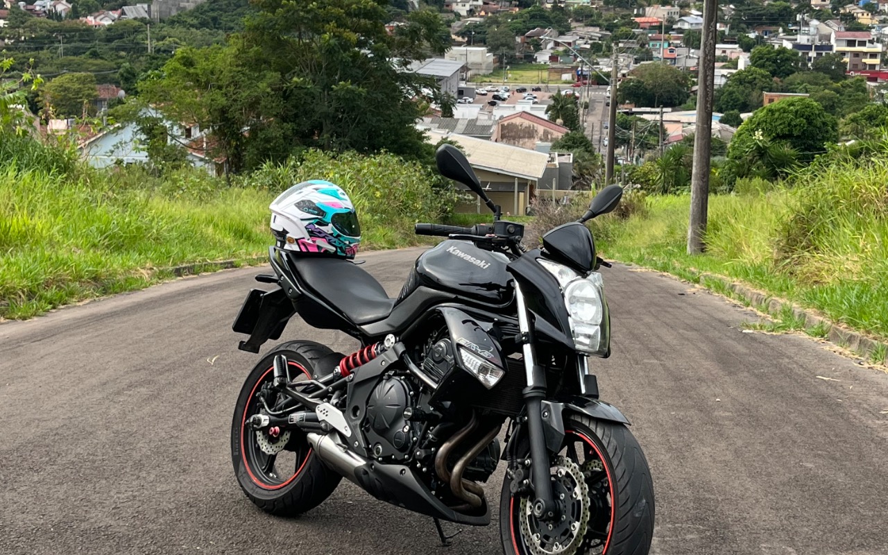 imagem-https://www.socarrao.com.br/sc-vehicle-images-prod/3001350/1785709981376-SU1HXzg0NDkuanBlZw.jpeg