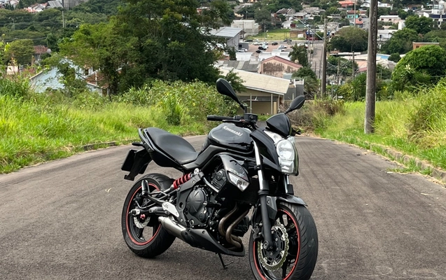 imagem-https://www.socarrao.com.br/sc-vehicle-images-prod/3001350/1785709981675-SU1HXzg0NDcuanBlZw.jpeg