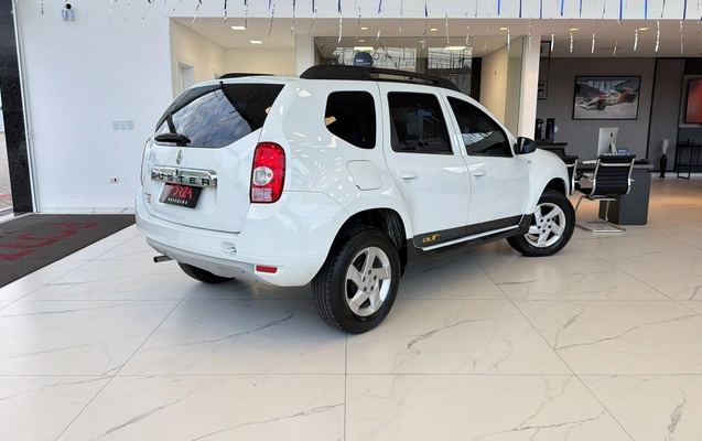 imagem-https://www.socarrao.com.br/sc-vehicle-images-prod/3001400/1785884587754-58a3608826474689bc4b3671ee075619_1785883613581.jpg