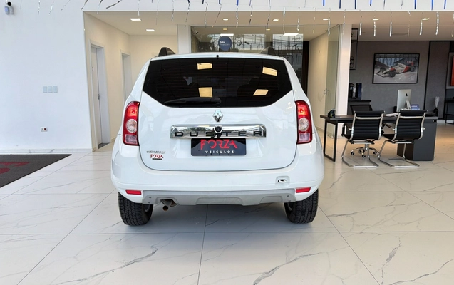 imagem-https://www.socarrao.com.br/sc-vehicle-images-prod/3001400/1785884587755-c98e53d489774a88b8a7d5bc68f0a761_1785883613585.jpg