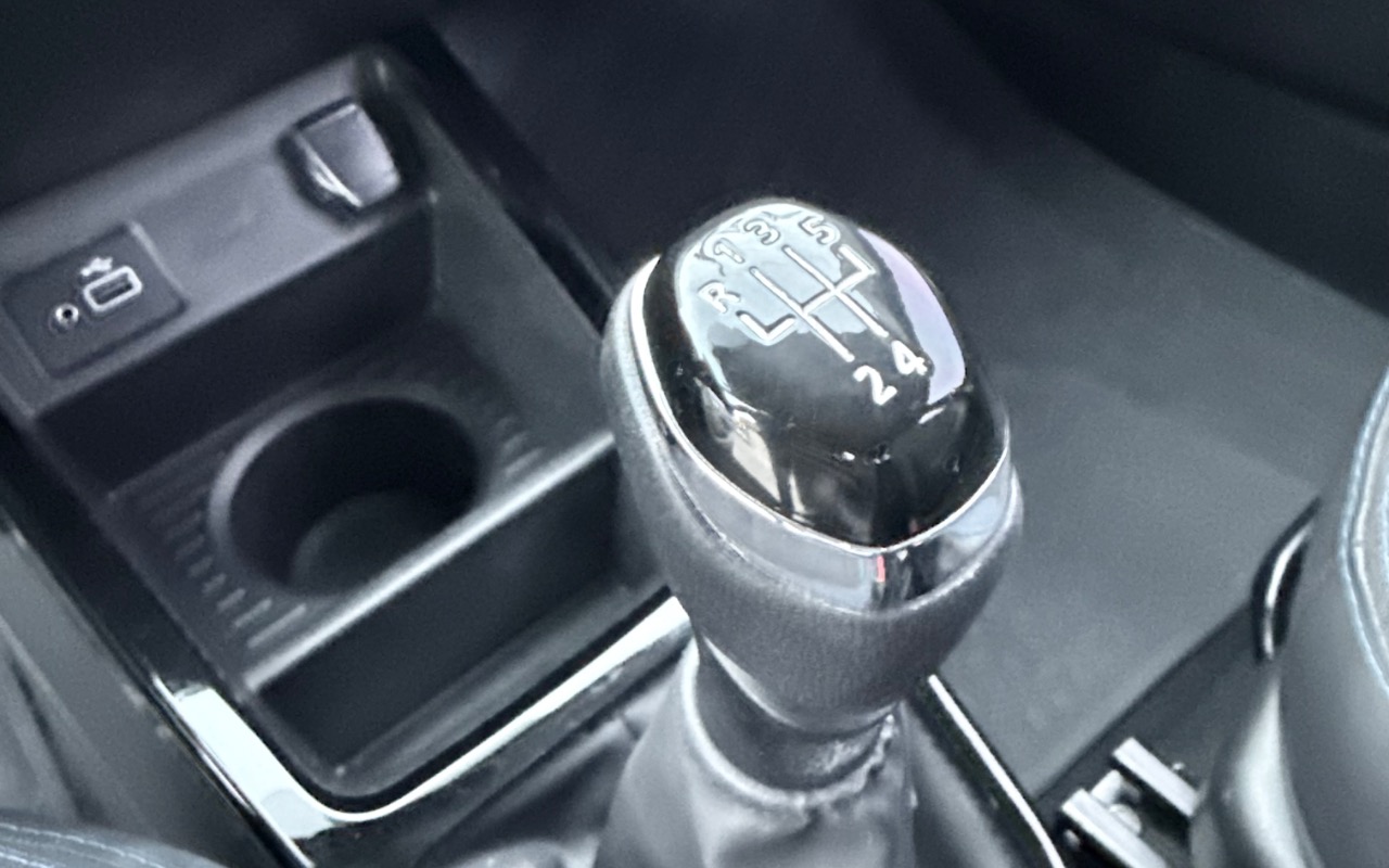 imagem-https://www.socarrao.com.br/sc-vehicle-images-prod/3002741/1785728218319-SU1HXzMwMTkuanBlZw.jpeg