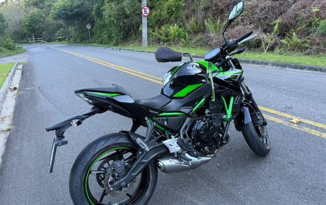imagem-https://www.socarrao.com.br/sc-vehicle-images-prod/3009501/1789824268309-gb-f4cdc53.jpeg
