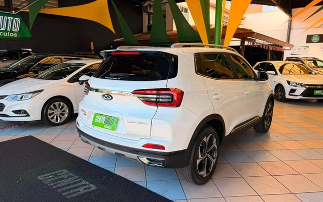 imagem-https://www.socarrao.com.br/sc-vehicle-images-prod/3009512/1789670003407-8321537_9_B_9b2ff39250.jpeg