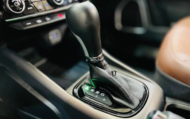 imagem-https://www.socarrao.com.br/sc-vehicle-images-prod/3009513/1788893593714-8333970_17_B_eb884efac8.jpeg