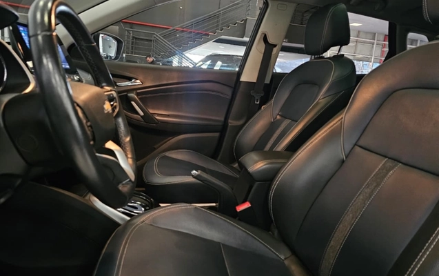 imagem-https://www.socarrao.com.br/sc-vehicle-images-prod/3009706/1785757492881-Crg2S7DQyJsPIPojmlGHVbJl5RrM5yXq.jpg