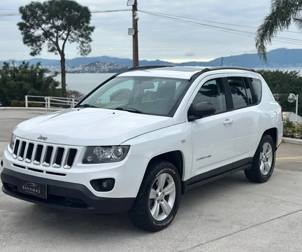 Jeep Compass 2015 Branco — foto 1 de 3