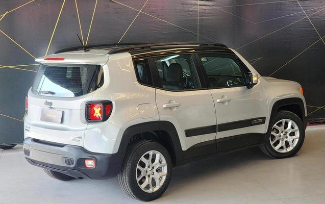imagem-https://www.socarrao.com.br/sc-vehicle-images-prod/3010598/1785863449937-8327845_0_B_039c916c95.jpeg