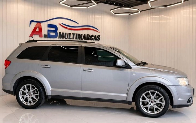 imagem-https://www.socarrao.com.br/sc-vehicle-images-prod/3010780/1788188583013-8331855_9_B_17d2ce27f2.jpeg