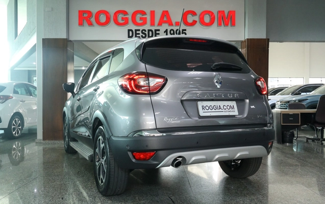 imagem-https://www.socarrao.com.br/sc-vehicle-images-prod/3011212/1789054578263-fa2a9058-4c92-42ae-8702-501349380d23.jpg