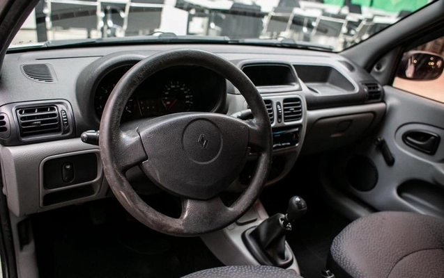 imagem-https://www.socarrao.com.br/sc-vehicle-images-prod/3011410/1786643261710-8339129_14_B_a17b7a4204.jpeg