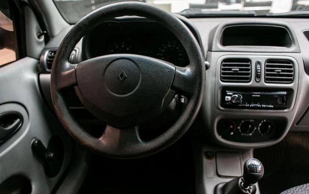 imagem-https://www.socarrao.com.br/sc-vehicle-images-prod/3011410/1786643261711-8339129_17_B_3030b71197.jpeg