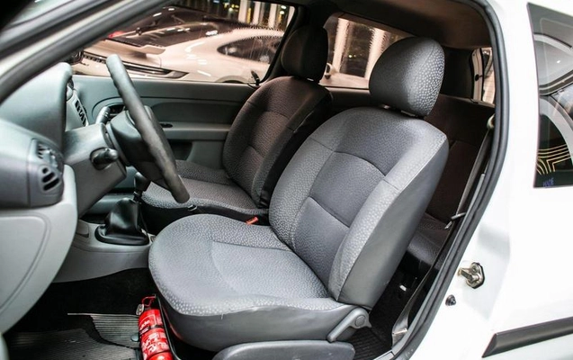imagem-https://www.socarrao.com.br/sc-vehicle-images-prod/3011410/1786643261713-8339129_13_B_9917a0290b.jpeg