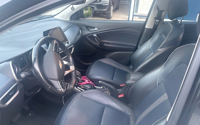 imagem-https://www.socarrao.com.br/sc-vehicle-images-prod/3011578/1785763298930-SU1HXzEyMDIuanBlZw.jpeg