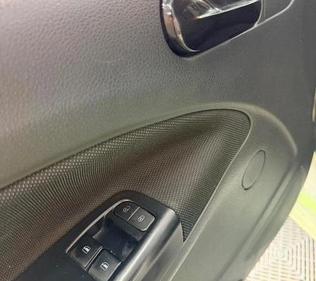 imagem-https://www.socarrao.com.br/sc-vehicle-images-prod/3011696/1788445770502-8194358_8_B_f1be408480.jpeg