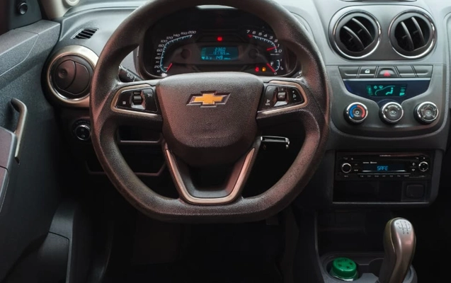 imagem-https://www.socarrao.com.br/sc-vehicle-images-prod/3011715/1785762977844-V2hhdHNBcHAgSW1hZ2UgMjAyNi0wOC0wMSBhdCAxMC4yMS40Ni5qcGVn.jpeg