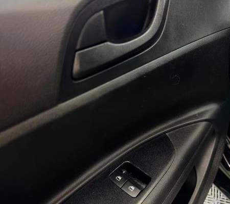 imagem-https://www.socarrao.com.br/sc-vehicle-images-prod/3011717/1789410893961-8333781_8_B_7d2de55df8.jpeg