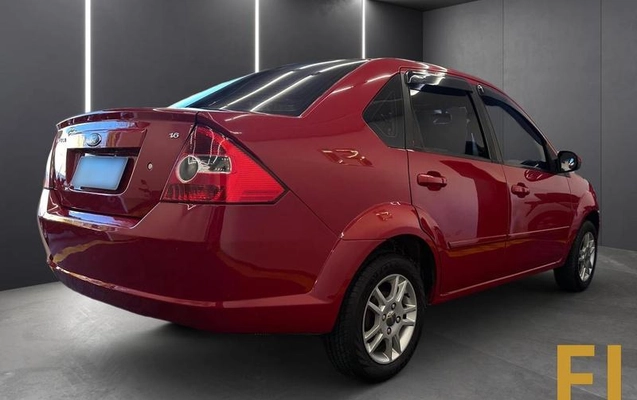 imagem-https://www.socarrao.com.br/sc-vehicle-images-prod/3011767/1790010206636-8301538_16_B_08d3eca18e.jpeg