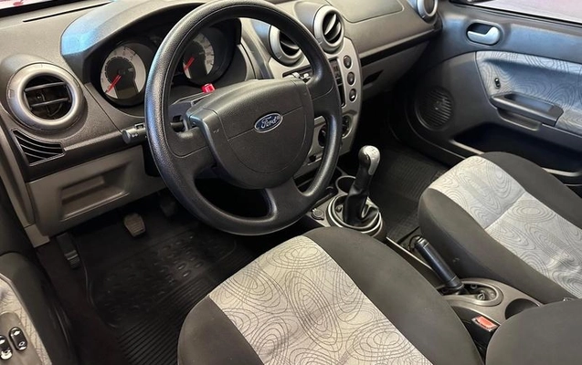 imagem-https://www.socarrao.com.br/sc-vehicle-images-prod/3011767/1790010206643-8301538_0_B_418359fbd7.jpeg