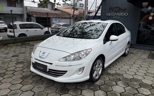 imagem-https://www.socarrao.com.br/sc-vehicle-images-prod/3012076/1785763899252-1_080717.jpg
