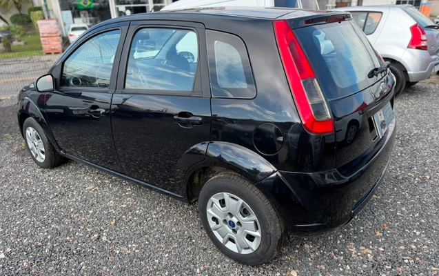 imagem-https://www.socarrao.com.br/sc-vehicle-images-prod/3012109/1785763983526-OWVkMmM1YTUtMmQxYi00ZWZmLWEzZmEtY2M4MDkyNTc1ZGZkLmpmaWY.jfif