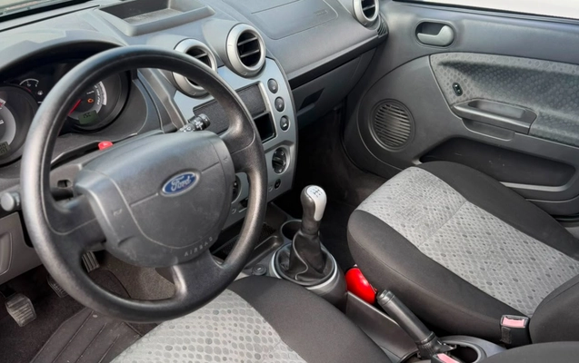 imagem-https://www.socarrao.com.br/sc-vehicle-images-prod/3012109/1785763983591-MGU5MDU1NmYtMzEzYi00NWJlLWI0ODYtY2U1ZGU2YzkxNGZmLmpmaWY.jfif