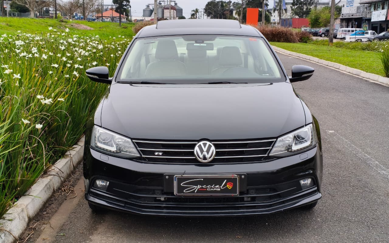 imagem-https://www.socarrao.com.br/sc-vehicle-images-prod/3012115/1785763999777-V2hhdHNBcHAgSW1hZ2UgMjAyNi0wOC0wMSBhdCAxNC40MC4yMiAoMSkuanBlZw.jpeg