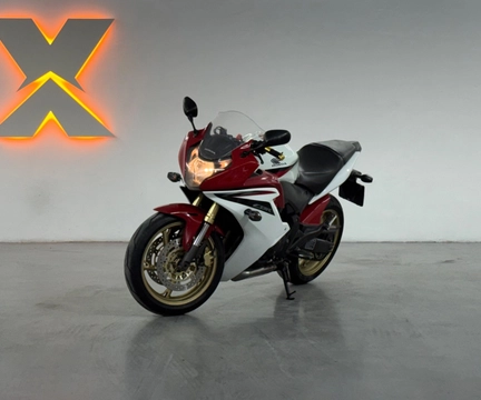 Honda CBR 600 F 2013 Branco — foto 1 de 3