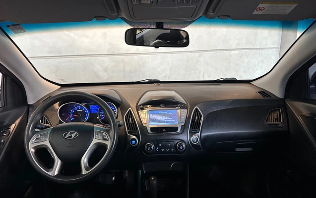 imagem-https://www.socarrao.com.br/sc-vehicle-images-prod/3012597/1785765296578-28fc0921d96a4e2e8c7d853a086f3ed6_1785270540897.jpg