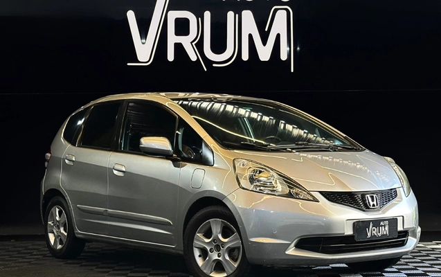 imagem-https://www.socarrao.com.br/sc-vehicle-images-prod/3012708/1785765548451-1_055855.jpg
