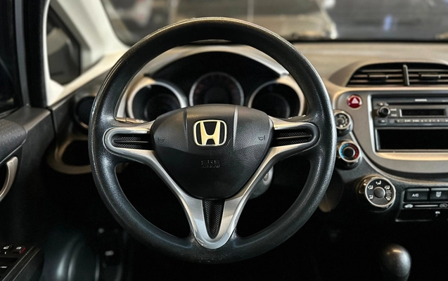imagem-https://www.socarrao.com.br/sc-vehicle-images-prod/3012708/1785765548457-6_055855.jpg