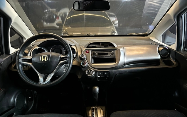 imagem-https://www.socarrao.com.br/sc-vehicle-images-prod/3012708/1785765548460-8_055855.jpg