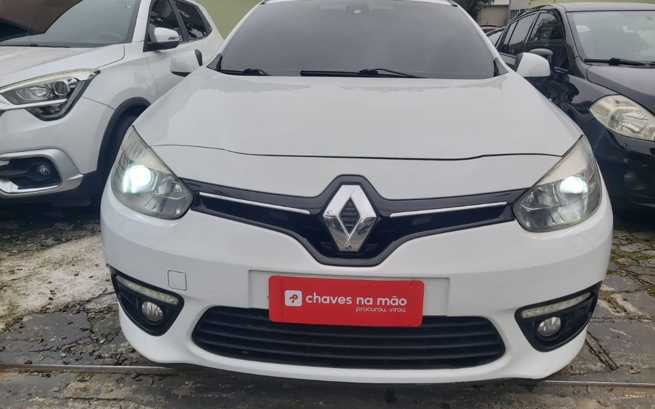 Renault Fluence Sed. Dyn. Plus 2.0 16V FLEX Aut. na cor Branco em Curitiba / PR - 3012720