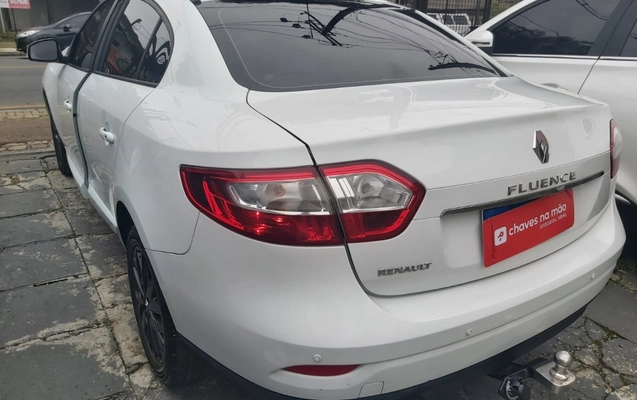 imagem-https://www.socarrao.com.br/sc-vehicle-images-prod/3012720/1785765585958-V2hhdHNBcHAgSW1hZ2UgMjAyNi0wNy0zMSBhdCAwNy41Mi4yMSAoNCkuanBlZw.jpeg