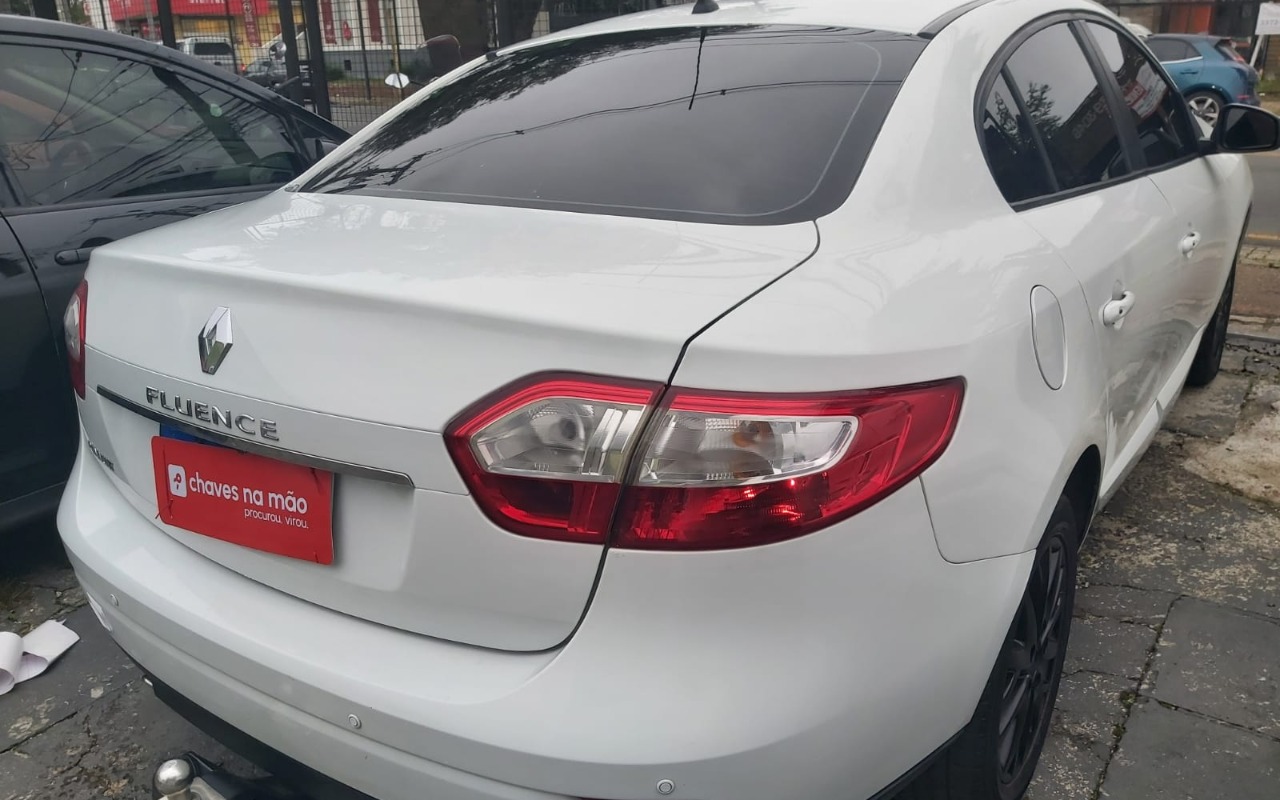 imagem-https://www.socarrao.com.br/sc-vehicle-images-prod/3012720/1785765586012-V2hhdHNBcHAgSW1hZ2UgMjAyNi0wNy0zMSBhdCAwNy41Mi4yMSAoNSkuanBlZw.jpeg