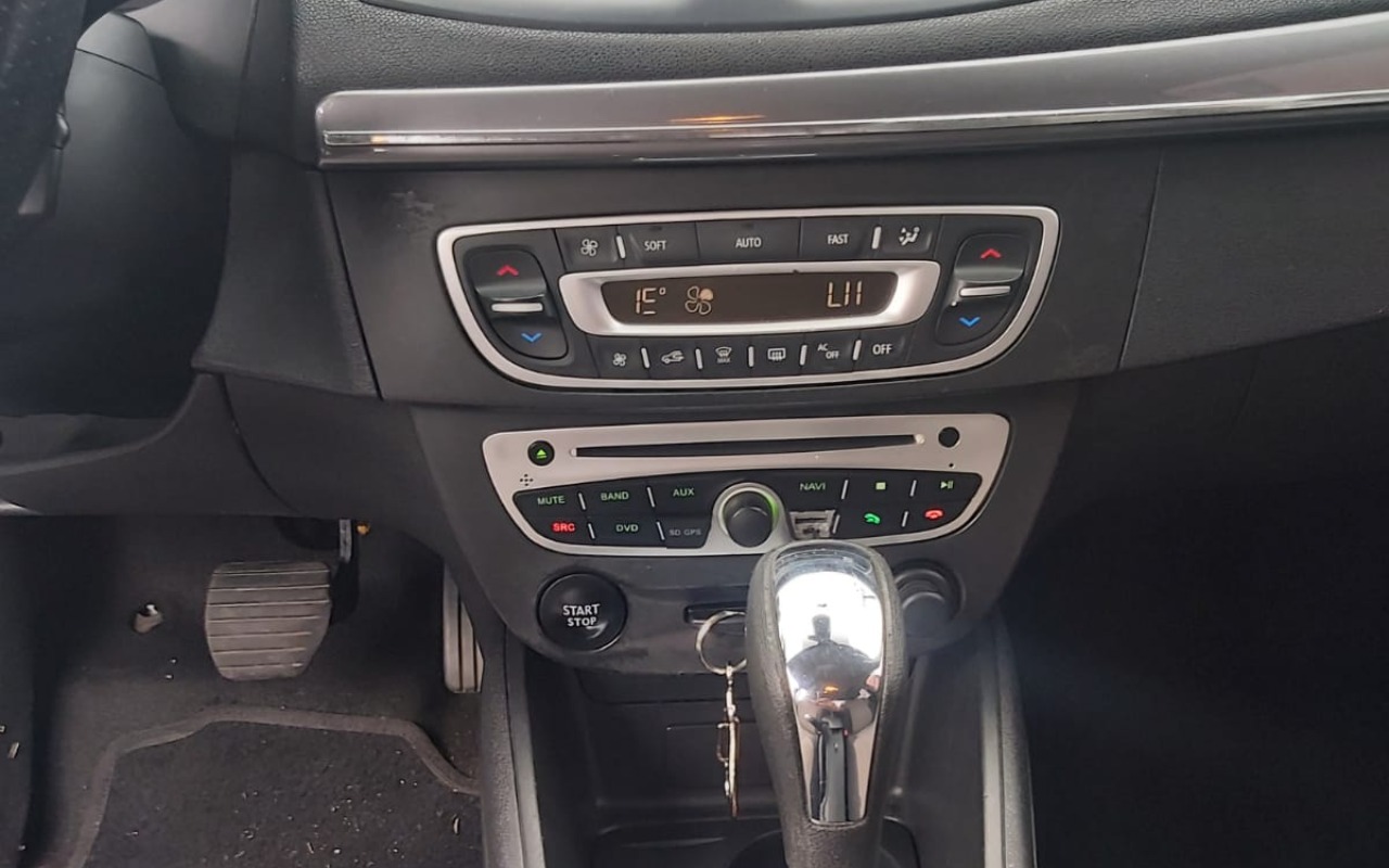 imagem-https://www.socarrao.com.br/sc-vehicle-images-prod/3012720/1785765586735-V2hhdHNBcHAgSW1hZ2UgMjAyNi0wNy0zMSBhdCAwNy41Mi4yMSAoMTYpLmpwZWc.jpeg