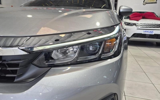 imagem-https://www.socarrao.com.br/sc-vehicle-images-prod/3012877/1789647707793-8341397_5_B_ff82a303f4.jpeg