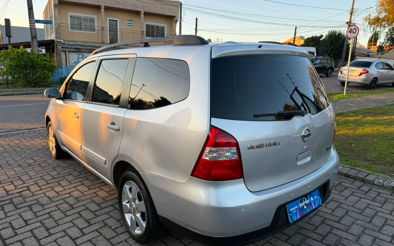 imagem-https://www.socarrao.com.br/sc-vehicle-images-prod/3012910/1785766208158-V2hhdHNBcHAgSW1hZ2UgMjAyNi0wOC0wMSBhdCAyMS40NS4yNi5qcGVn.jpeg
