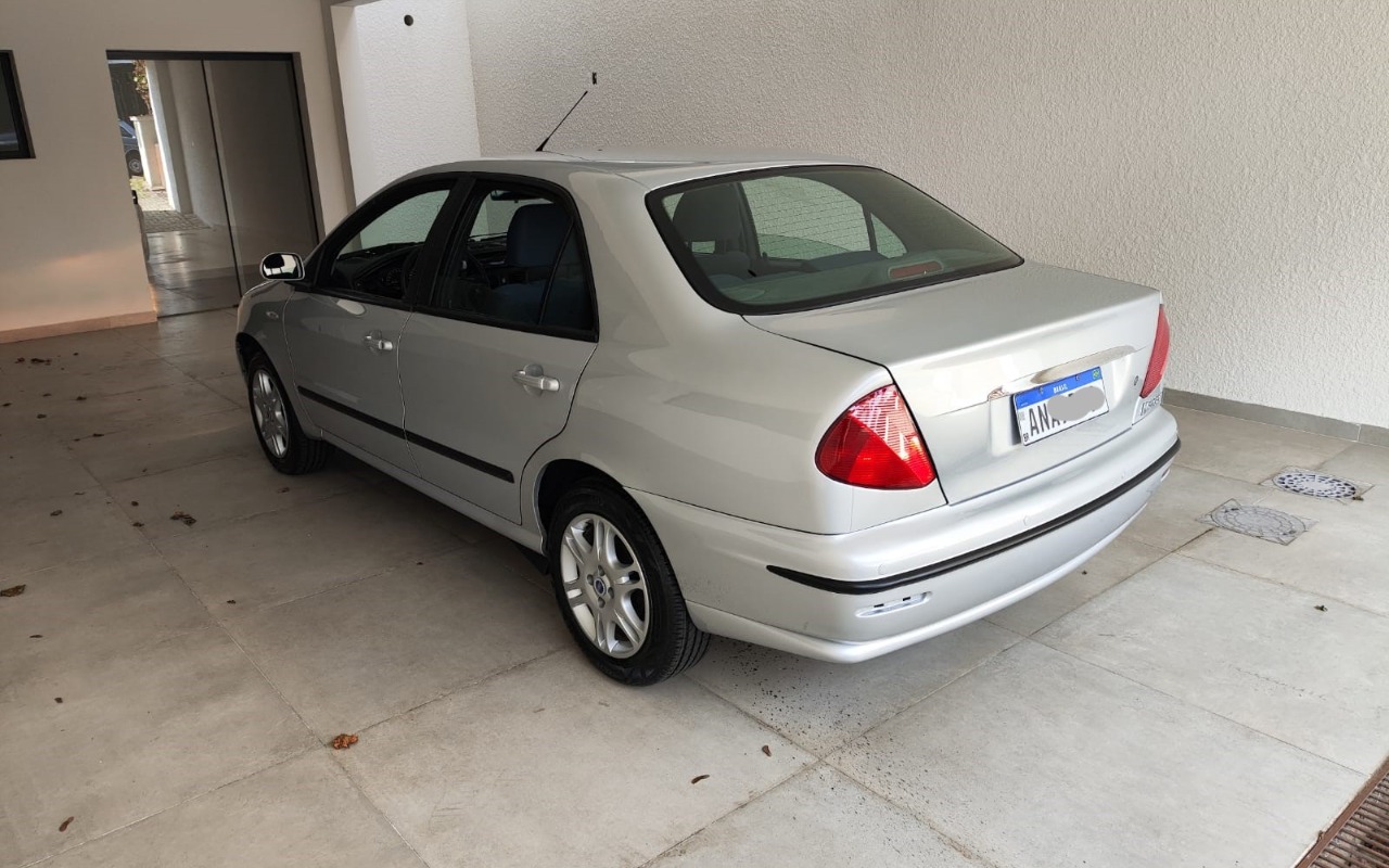 imagem-https://www.socarrao.com.br/sc-vehicle-images-prod/3013149/1785767622966-MGVlZjE4MGItZTRhOS00ODFjLWI0ZTgtY2ZkM2I0MTZiMDQ1LmpwZw.jpg