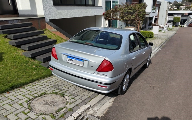 imagem-https://www.socarrao.com.br/sc-vehicle-images-prod/3013149/1785767623570-ODc4NjNkMTgtMmI4OS00ZjY5LTk3NTEtNzkyMzBmYTJmYWVhLmpwZw.jpg