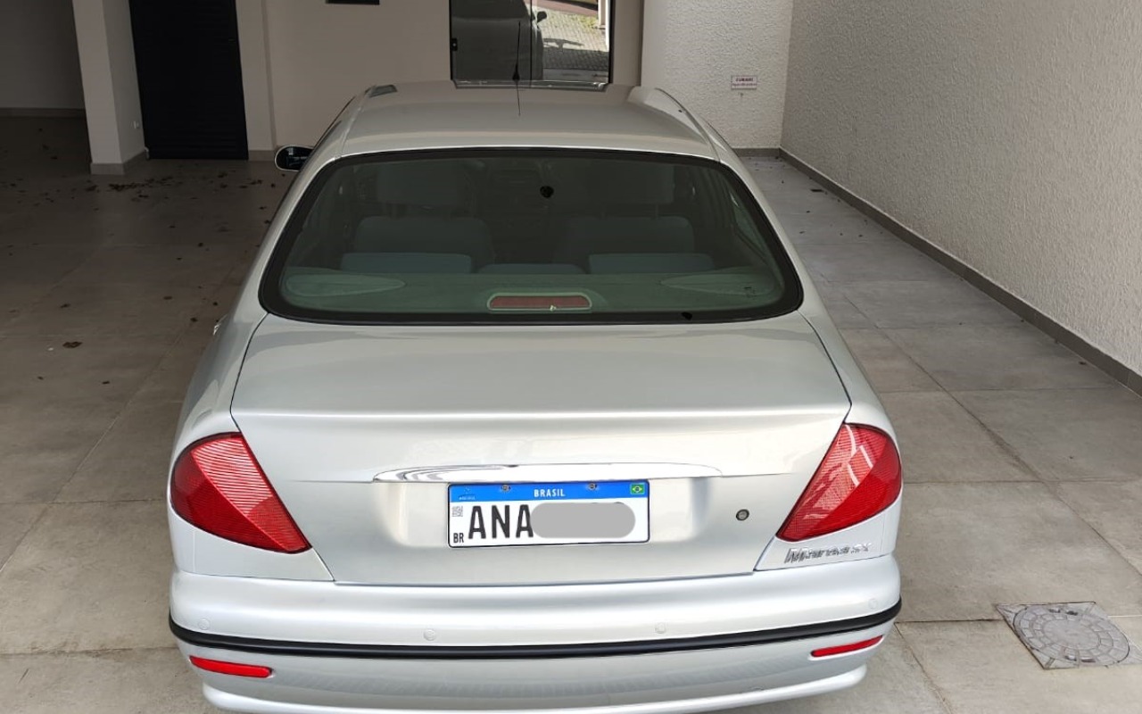 imagem-https://www.socarrao.com.br/sc-vehicle-images-prod/3013149/1785767623810-M2FjOTk4NTktZjkzYi00ZDI0LWIzMWYtYTA5NzI0NDVjNzlkLmpwZw.jpg