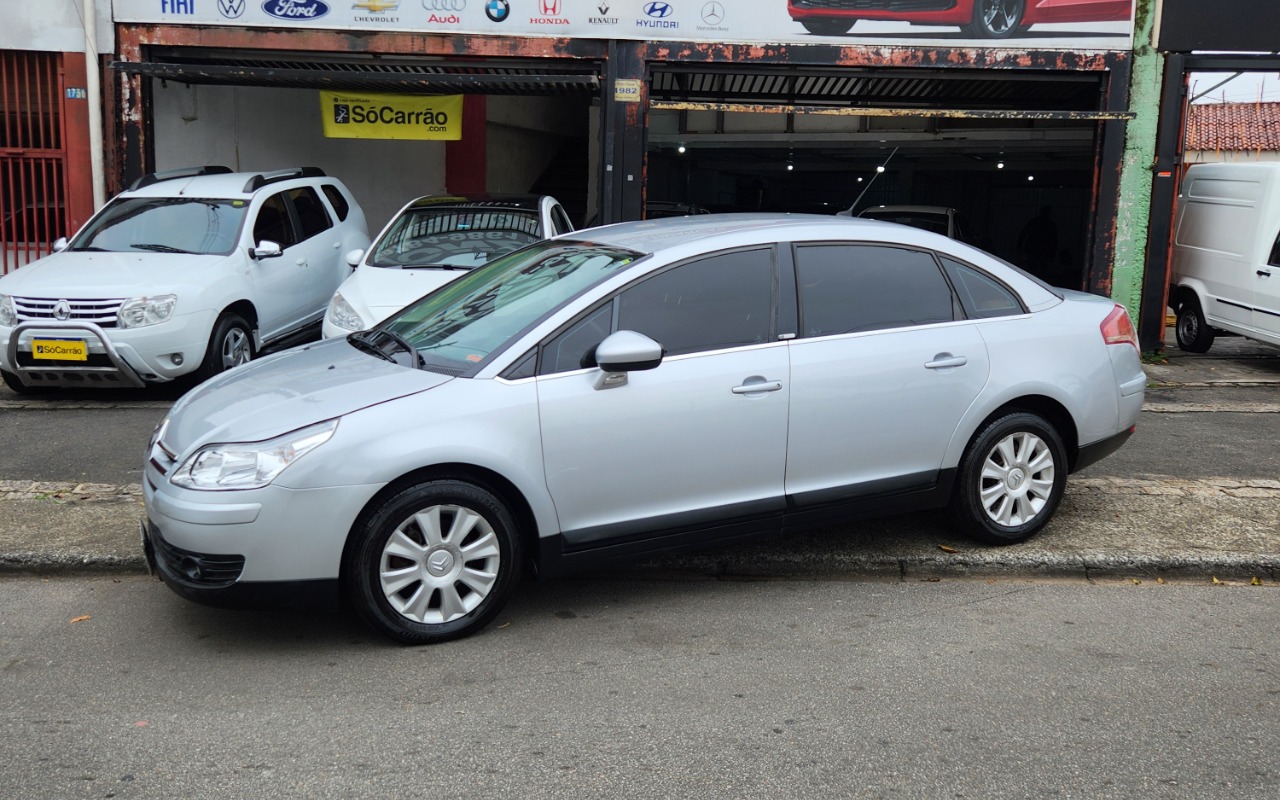 Citroën C4 PAL.Excl/Excl(Tech.) 2.0/2.0 Flex Aut na cor Prata em Curitiba / PR - 3013162