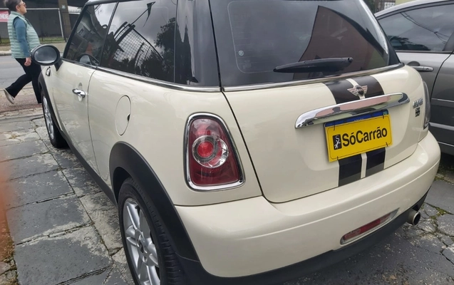 imagem-https://www.socarrao.com.br/sc-vehicle-images-prod/3013527/1785767929591-V2hhdHNBcHAgSW1hZ2UgMjAyNi0wNy0wNCBhdCAxMi4xMS4wOC5qcGVn.jpeg