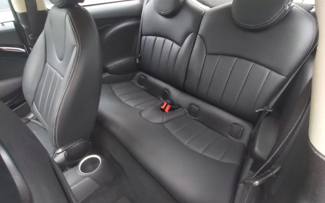 imagem-https://www.socarrao.com.br/sc-vehicle-images-prod/3013527/1785767930188-V2hhdHNBcHAgSW1hZ2UgMjAyNi0wNy0wNCBhdCAxMi4xMS4xMiAoMSkuanBlZw.jpeg