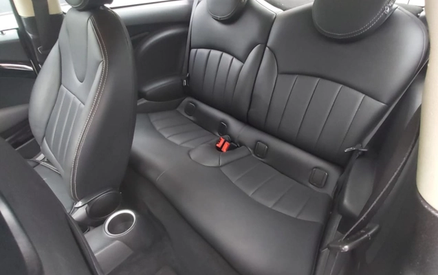 imagem-https://www.socarrao.com.br/sc-vehicle-images-prod/3013527/1785767930188-V2hhdHNBcHAgSW1hZ2UgMjAyNi0wNy0wNCBhdCAxMi4xMS4xMiAoMSkuanBlZw.jpeg