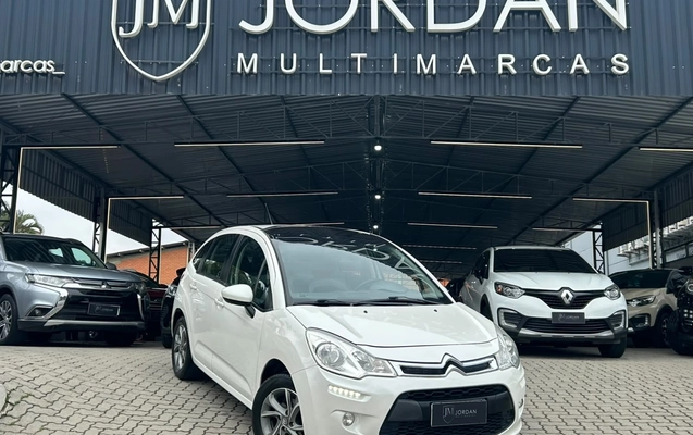 imagem-https://www.socarrao.com.br/sc-vehicle-images-prod/3013681/1789505074985-003_87e2909be9d5cd28d29fd5fb96dc5fa7.jpeg