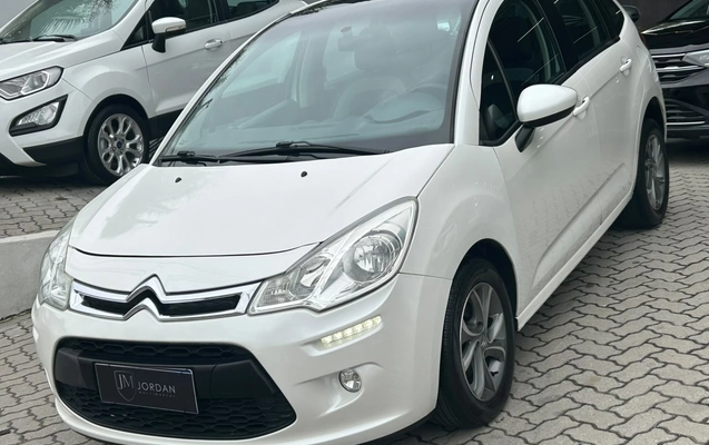 imagem-https://www.socarrao.com.br/sc-vehicle-images-prod/3013681/1789505074989-003_142f2a2a4cc46aa086b70d7ec525a00a.jpeg