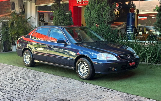imagem-https://www.socarrao.com.br/sc-vehicle-images-prod/3013720/1785768510215-c5a4cf9e-818b-4d95-8293-dd2454b03ad2.jpg