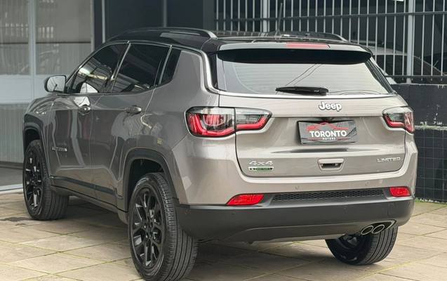 imagem-https://www.socarrao.com.br/sc-vehicle-images-prod/3013783/1785768594032-4BzAkpH58Hk8eR9KvDhK2kPHQ5wHIj5q.jpg