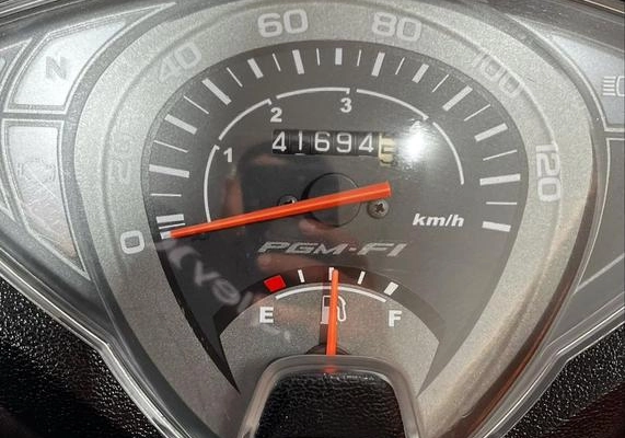 imagem-https://www.socarrao.com.br/sc-vehicle-images-prod/3014066/1786994811562-8297144_3_B_43cc1ad8ab.jpeg